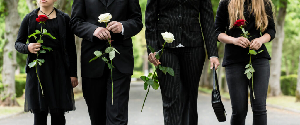 4 Key Ways to Cope When a Loved One Dies