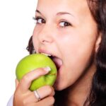 Your Guide on What Not to Eat After Teeth Whitening